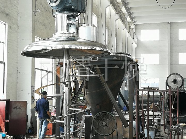 DLZ单锥螺带真空干燥机