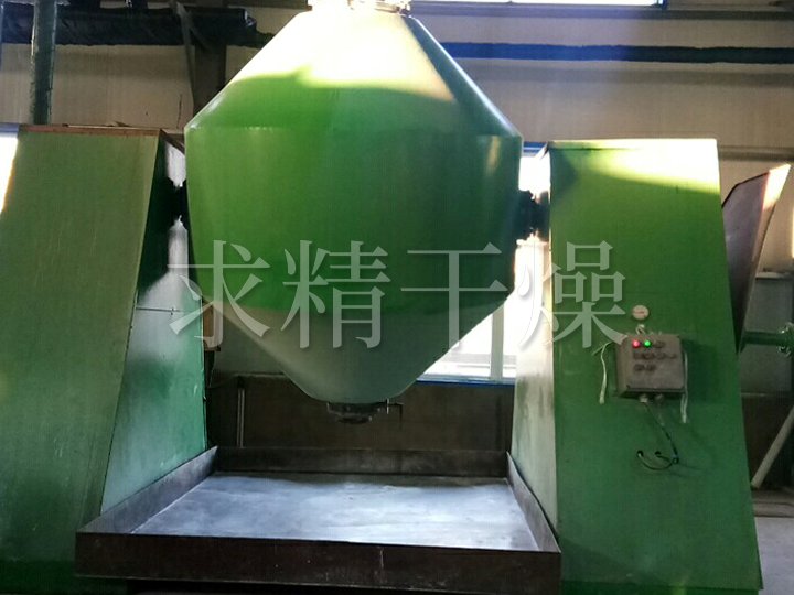 SZG系列双锥回转真空干燥机